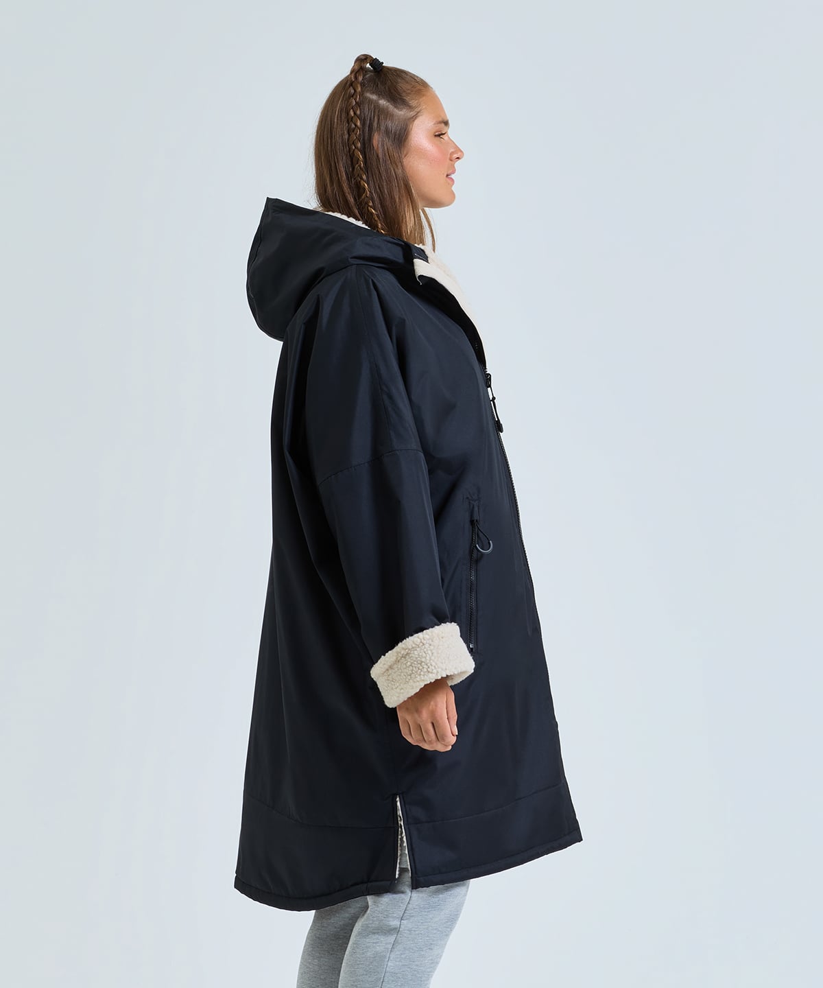 Tridri® Recycled all-seasons waterproof changing robe TR800